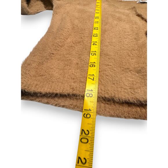 Hollister Camel Tan Fuzzy Tie-Front Cropped Cardigan Size Medium - Picture 8 of 10